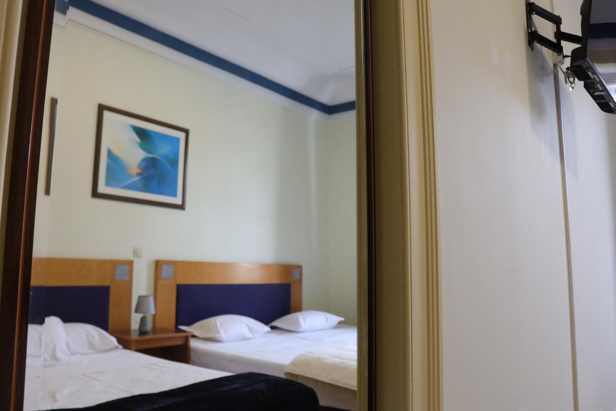 Lisboa 米迪斯洛科尔旅馆酒店 外观 照片